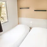 利斯博阿简易别墅酒店