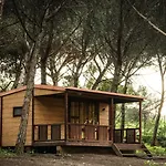 Kemp Lisboa Bungalows 4*