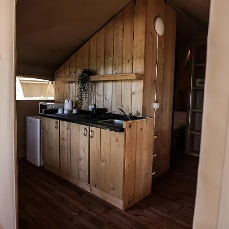 Lisboa Bungalows אתר קמפינג