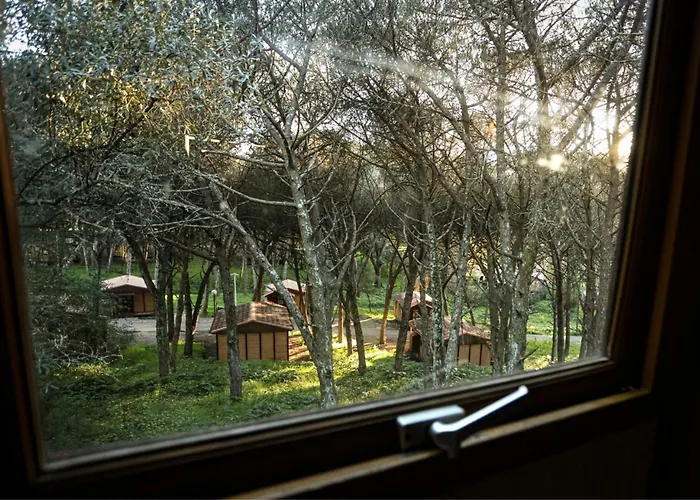 Lisboa Bungalows Parque de Campismo 4*